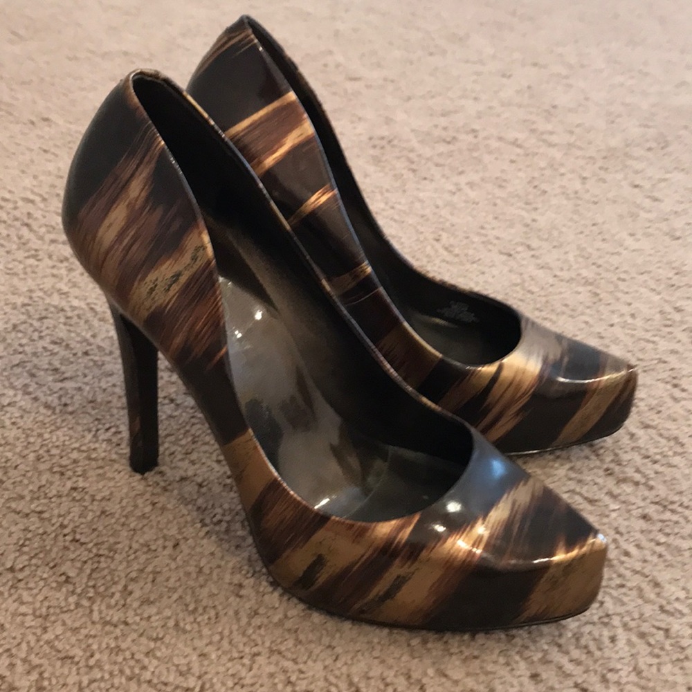 Jessica Simpson heels